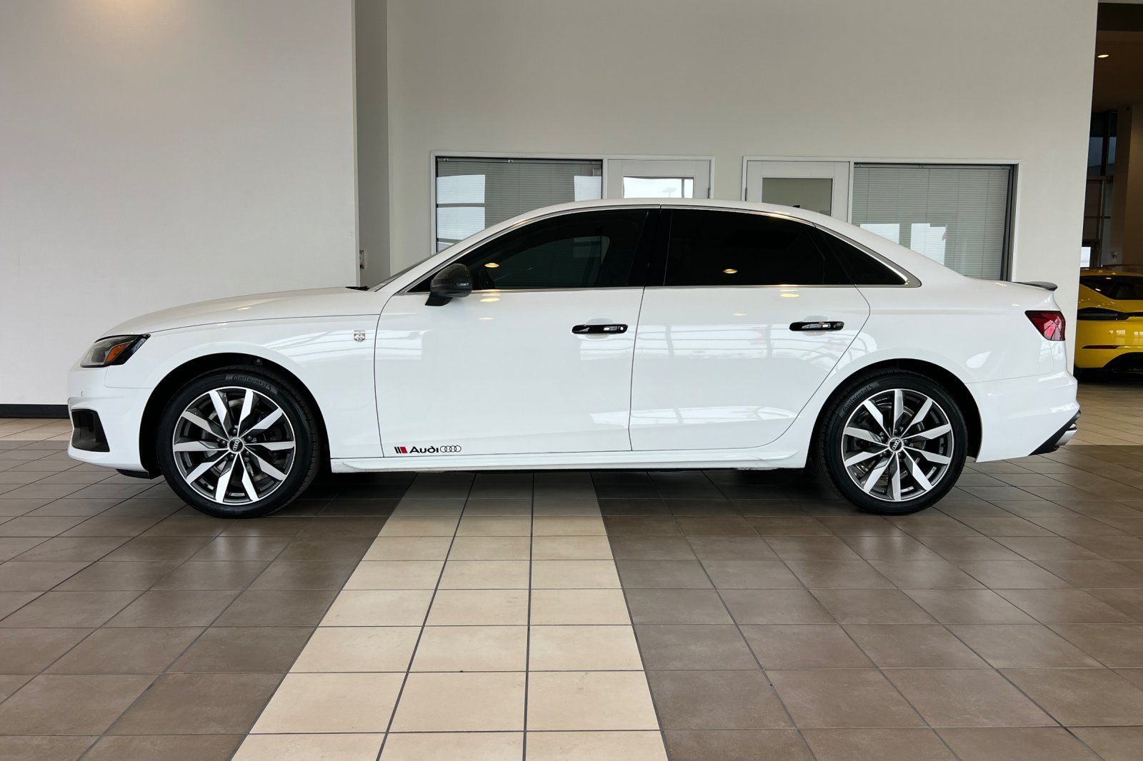 Used 2021 Audi A4 2.0T Premium Plus w/ Premium Plus Package AWD/4WD image 7