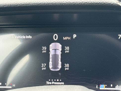 New 2025 Jeep Grand Cherokee Laredo X w/ Luxury Tech Group I image 22