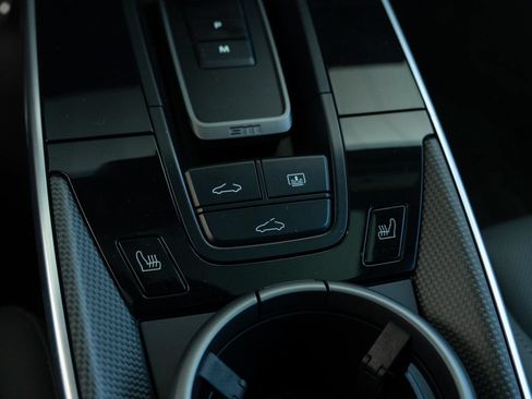 Certified 2021 Porsche 911 Turbo S AWD/4WD image 15