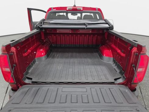 Used 2022 Chevrolet Colorado Z71 AWD/4WD image 34