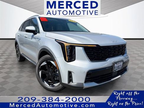 Used 2025 Kia Sorento EX FWD image 1