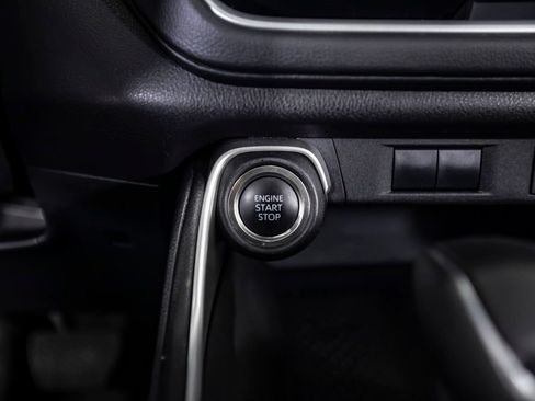 Used 2025 Toyota Grand Highlander FWD image 38