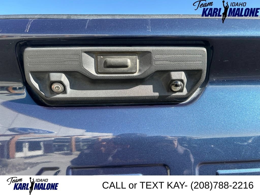 Used 2020 Chevrolet Silverado 3500 LTZ w/ LTZ Plus Package AWD/4WD image 14