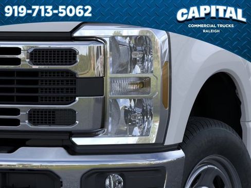 New 2026 Ford F350 XL w/ XL Chrome Package AWD/4WD image 18