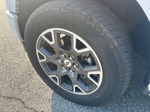 Used 2024 Ford F150 STX AWD/4WD image 9