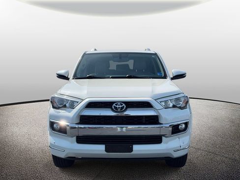 Used 2016 Toyota 4Runner Limited AWD/4WD image 8