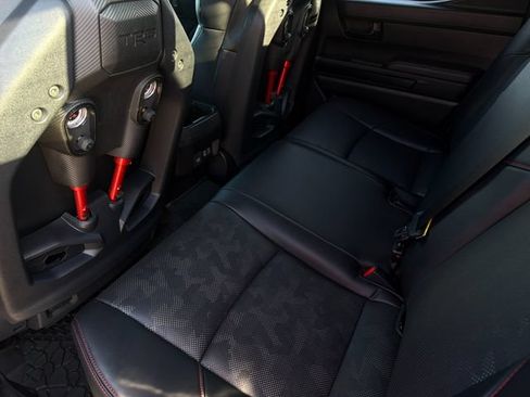 Used 2025 Toyota Tacoma TRD Pro AWD/4WD image 10