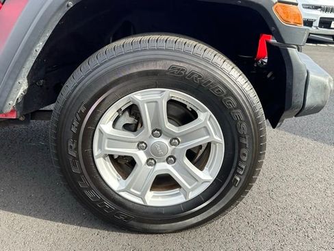 Used 2018 Jeep Wrangler Unlimited Sport S image 15