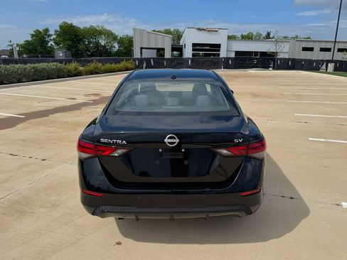 Used 2024 Nissan Sentra SV image 8
