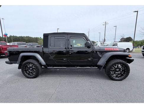 Used 2020 Jeep Gladiator Sport w/ Quick Order Package 24S AWD/4WD image 5