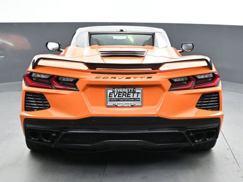 Used 2024 Chevrolet Corvette Stingray Premium Conv w/ Z51 Performance Package RWD image 6