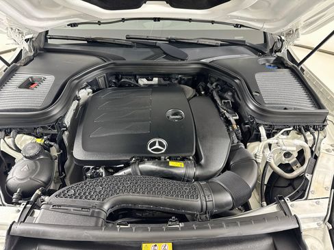 Used 2023 Mercedes-Benz GLC 300 4MATIC Coupe image 32