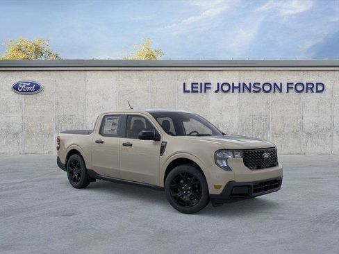 New 2025 Ford Maverick XLT w/ Black Appearance Package image 7