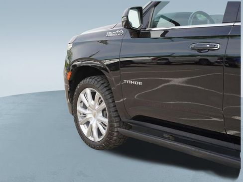 Used 2021 Chevrolet Tahoe High Country w/ Premium Package AWD/4WD image 42