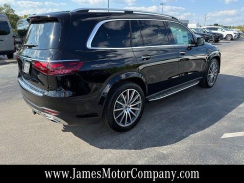 New 2026 Mercedes-Benz GLS 450 4MATIC image 5