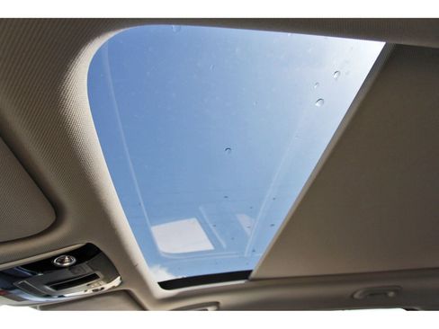 Used 2025 Kia Sorento SX FWD image 26