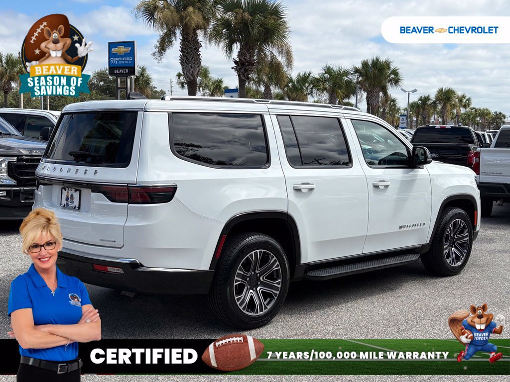 Used 2024 Jeep Wagoneer Series II w/ Flexible Seating Group RWD image 7