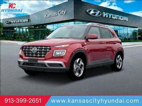 New 2025 Hyundai Venue SEL image 1