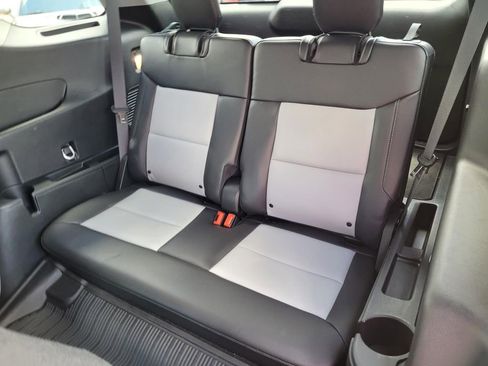 Used 2024 Ford Explorer XLT w/ Equipment Group 202A image 15