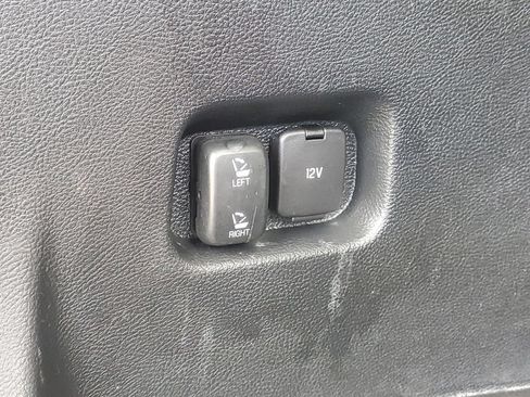 Used 2016 Ford Edge SEL w/ Equipment Group 201A AWD/4WD image 8