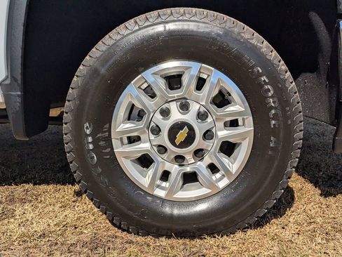 New 2026 Chevrolet Silverado 2500 W/T w/ WT Convenience Package image 13