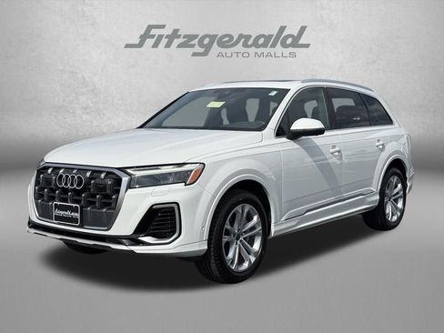 Used 2025 Audi Q7 3.0T Premium Plus AWD/4WD image 3
