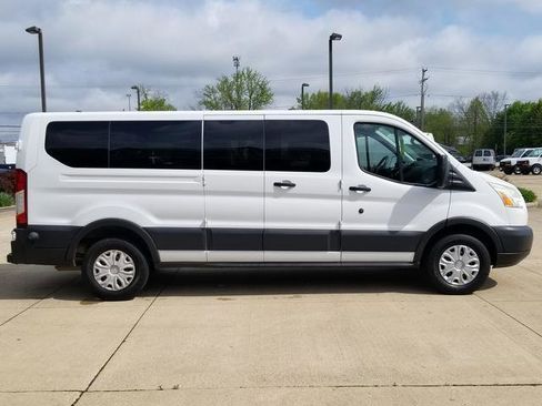 Used 2015 Ford Transit 350 XLT image 7