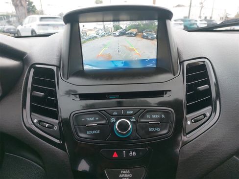 Used 2018 Ford Fiesta SE w/ Equipment Group 201A image 21