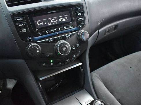 Used 2005 Honda Accord EX-L image 12
