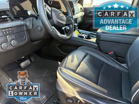 Used 2025 Chevrolet Tahoe Premier RWD image 9