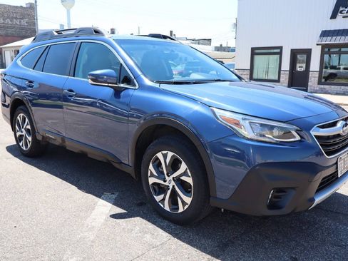 Used 2020 Subaru Outback Limited w/ Popular Package #2 AWD/4WD image 2
