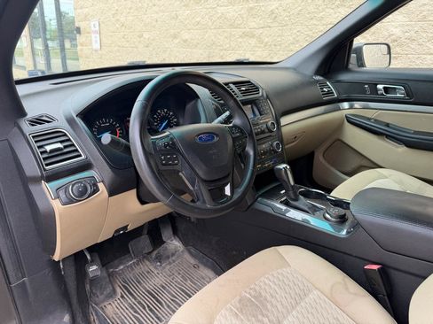 Used 2017 Ford Explorer 4WD image 9