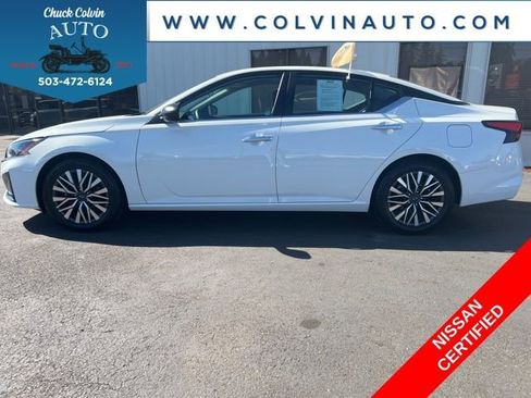 Certified 2025 Nissan Altima 2.5 SV image 12