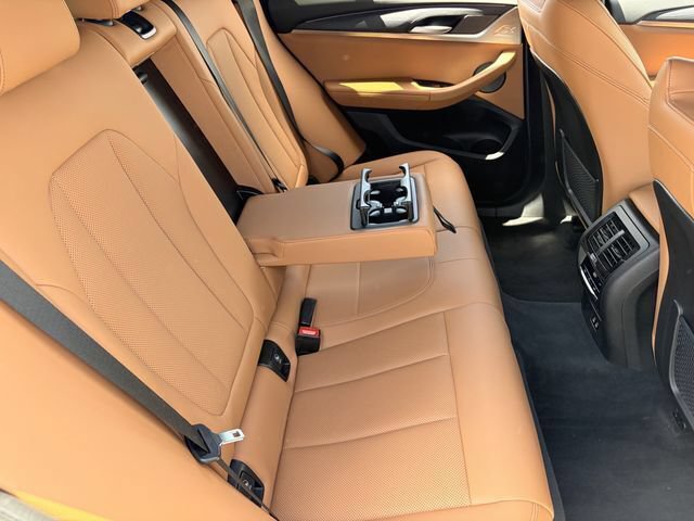 Used 2025 BMW X4 xDrive30i w/ Premium Package AWD/4WD image 15