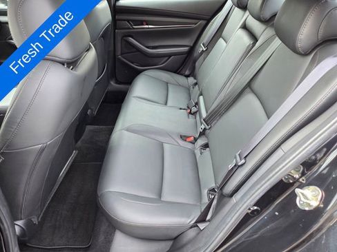 Used 2024 MAZDA MAZDA3 s FWD image 11