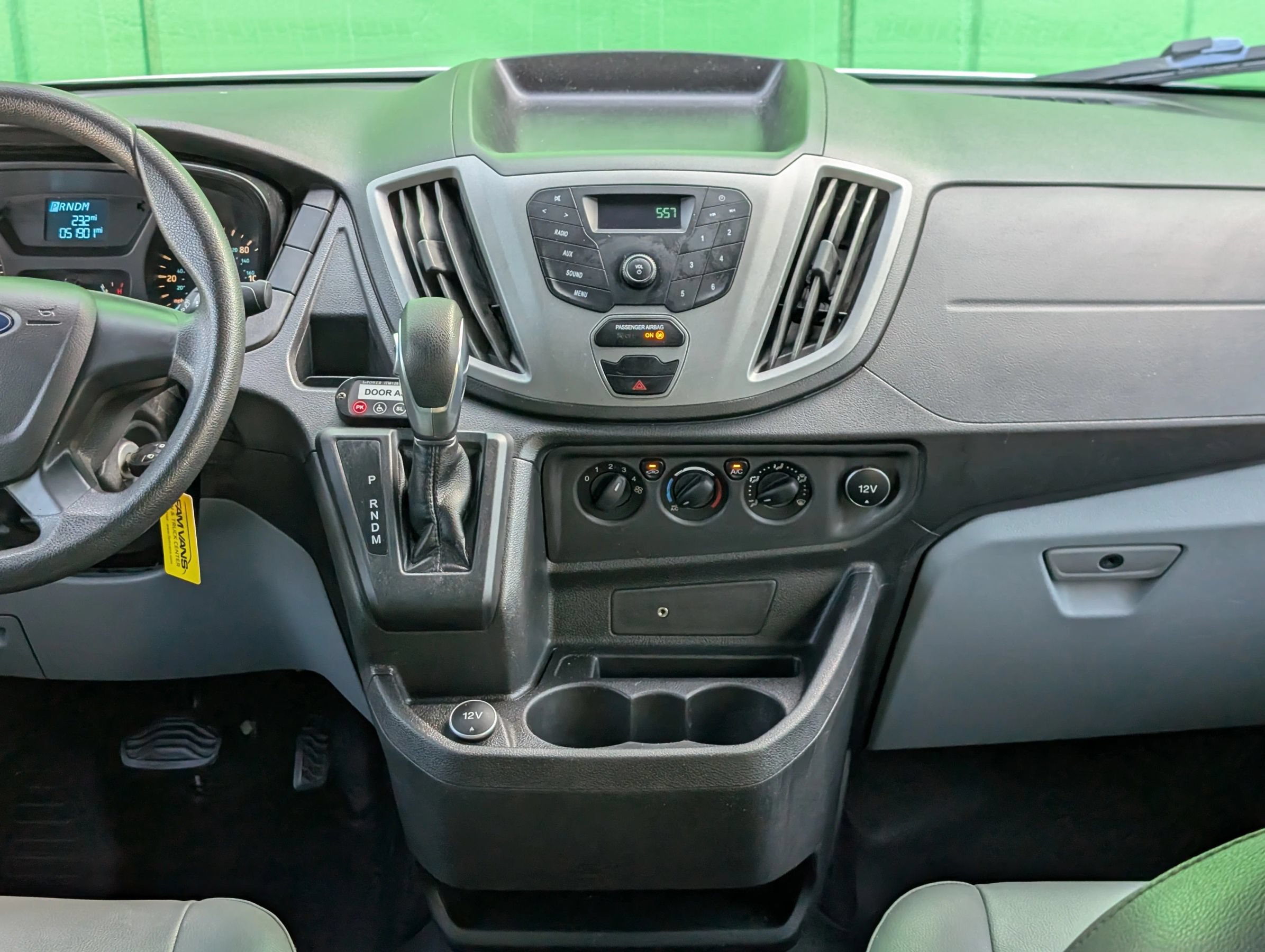 Used 2019 Ford Transit 150 130 Medium Roof RWD image 27