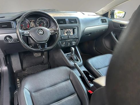 Used 2015 Volkswagen Jetta SE FWD image 27