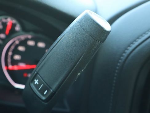 Used 2023 Chevrolet Silverado 2500 LT image 34