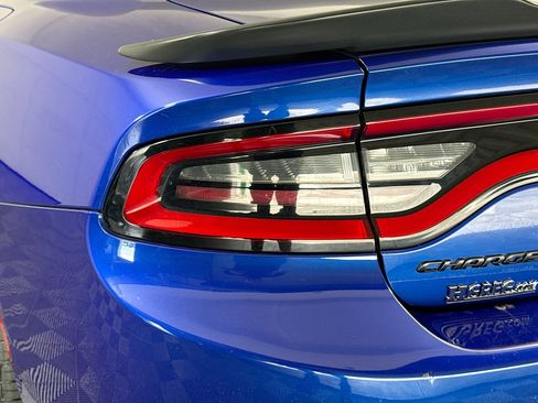 Used 2020 Dodge Charger SXT w/ Blacktop Package RWD image 36