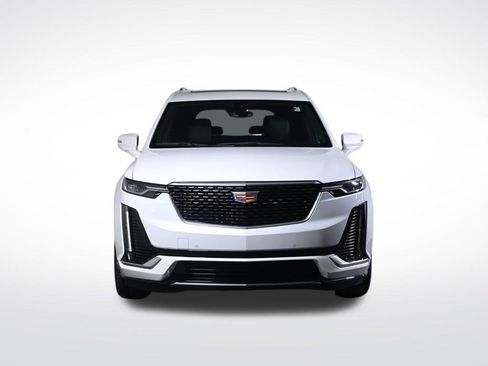 Used 2024 Cadillac XT6 Premium Luxury FWD image 8