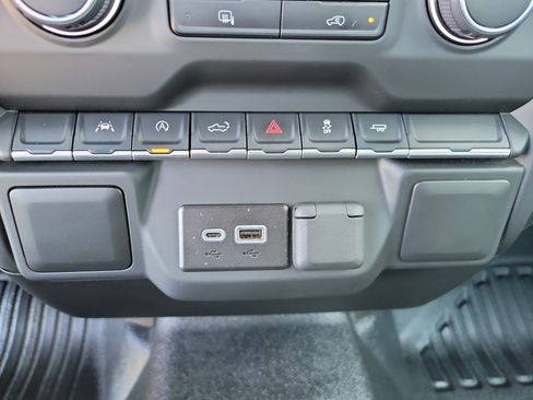 Used 2025 Chevrolet Silverado 1500 W/T RWD image 16