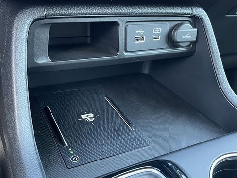 New 2025 Honda Pilot Touring image 19