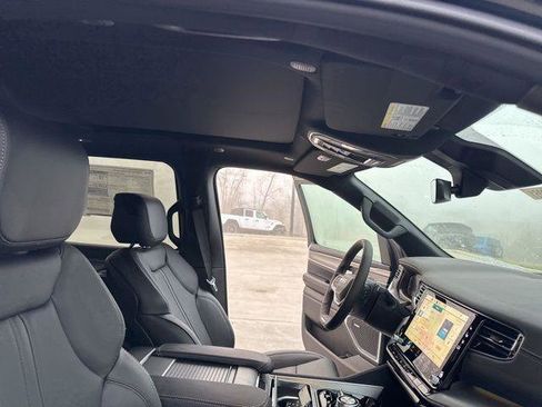 New 2026 Jeep Grand Wagoneer 4WD image 41