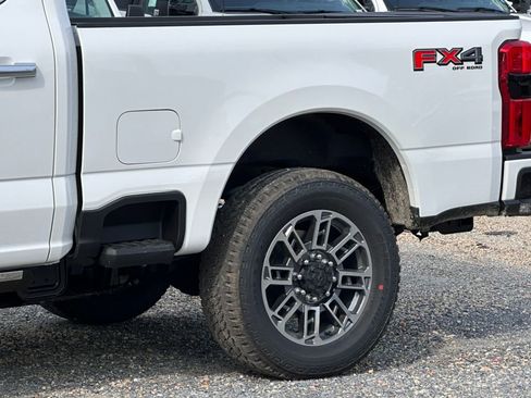 New 2025 Ford F350 Platinum w/ Platinum Plus Package image 5