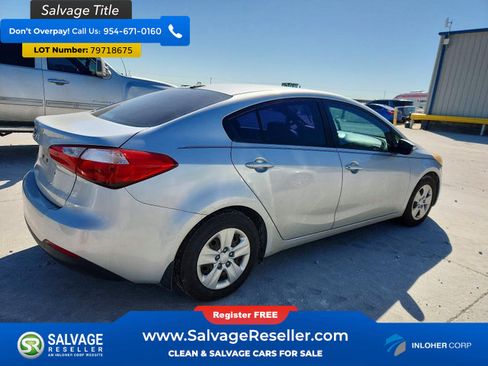 Used 2015 Kia Forte LX FWD image 4