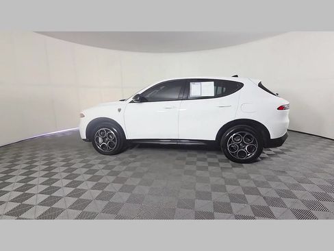 Used 2025 Alfa Romeo Tonale w/ Premium Package AWD/4WD image 47