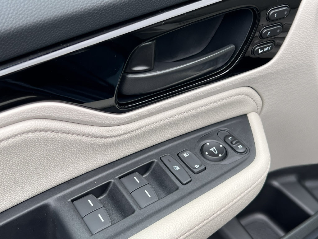 New 2027 Honda Odyssey Touring image 16