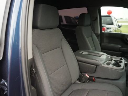 Used 2020 Chevrolet Silverado 1500 Custom w/ Custom Value Package RWD image 19