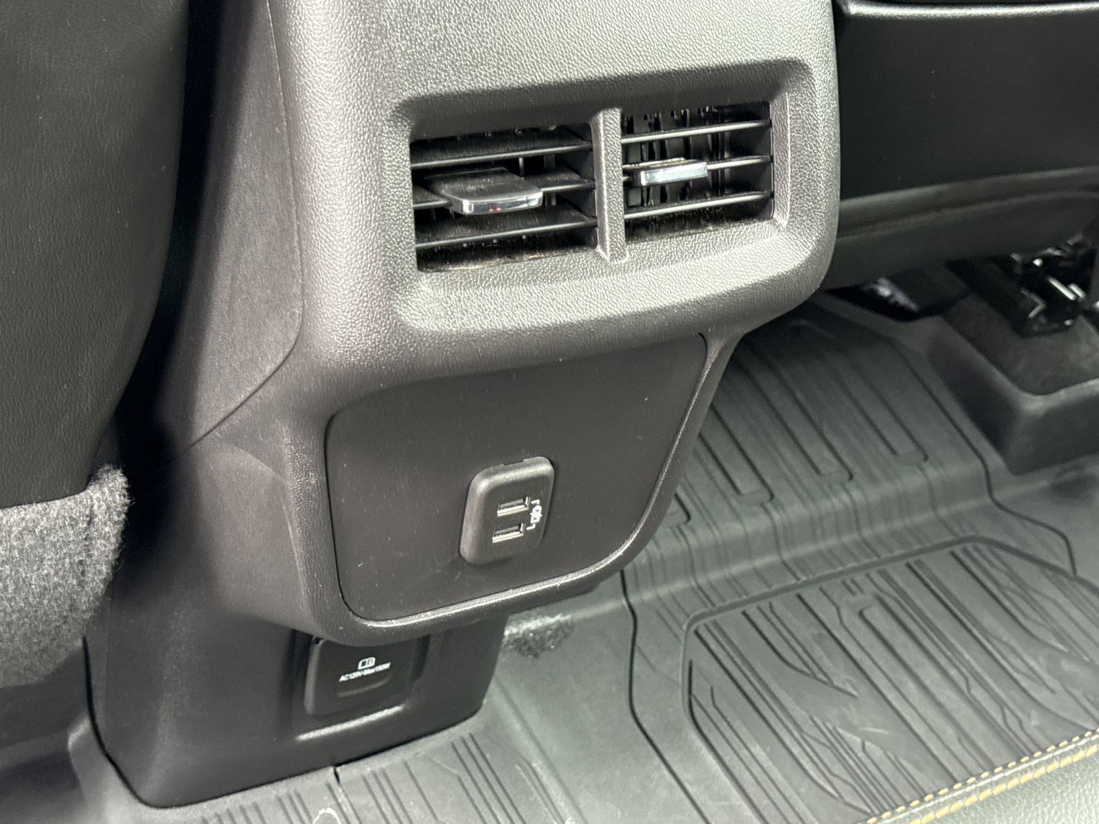 Used 2024 GMC Terrain AT4 w/ Infotainment Package II AWD/4WD image 11
