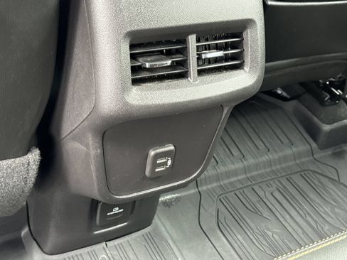 Used 2024 GMC Terrain AT4 w/ Infotainment Package II AWD/4WD image 11